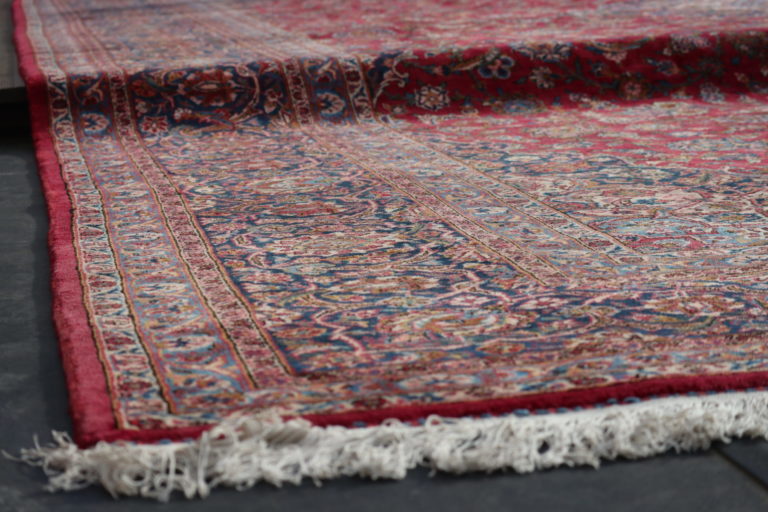 Keshan semiantique palace carpet